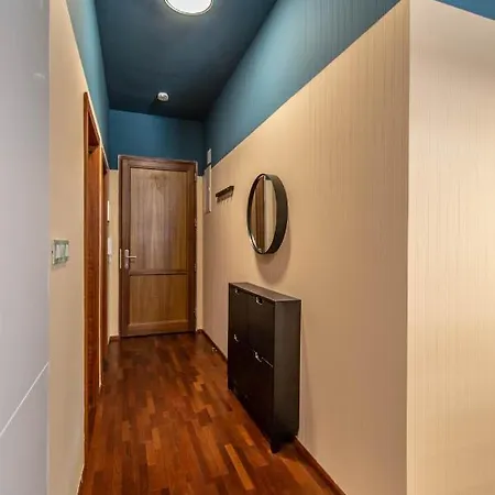 Wooden Design 2bdr Near Eden Garden Lejlighed Prag